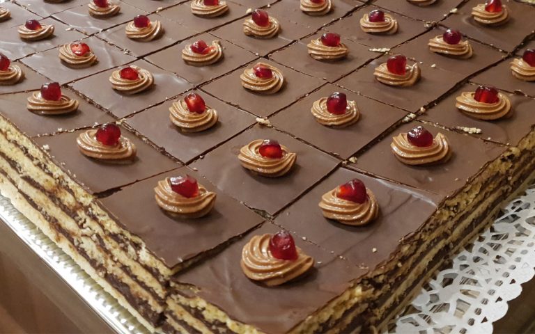 vasarnapi-suti_gal_timea_granatalmas-csokikocka_20200202