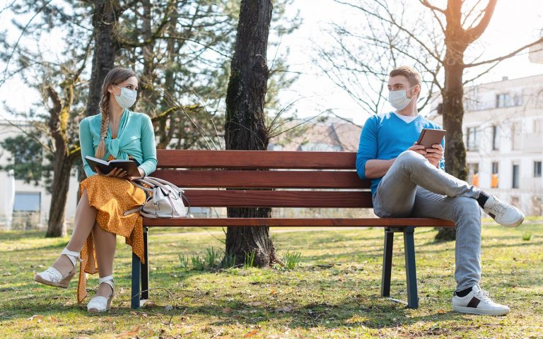 social-distance_freepik_noxos_20200501