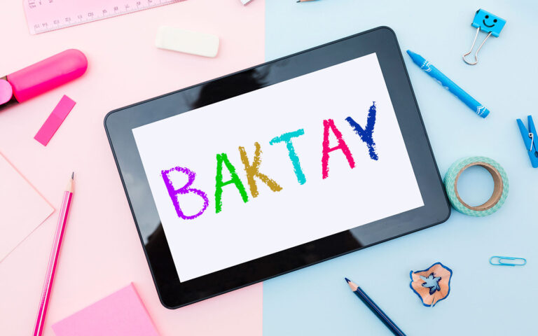 baktay_digitalis_wacom_rajztabla_freepik_20200909