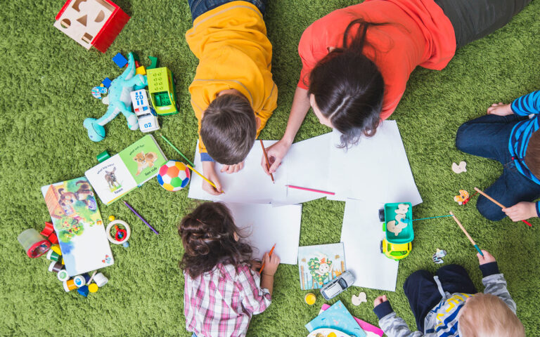 rajzpalyazat-mitolboldog_freepik_20201021