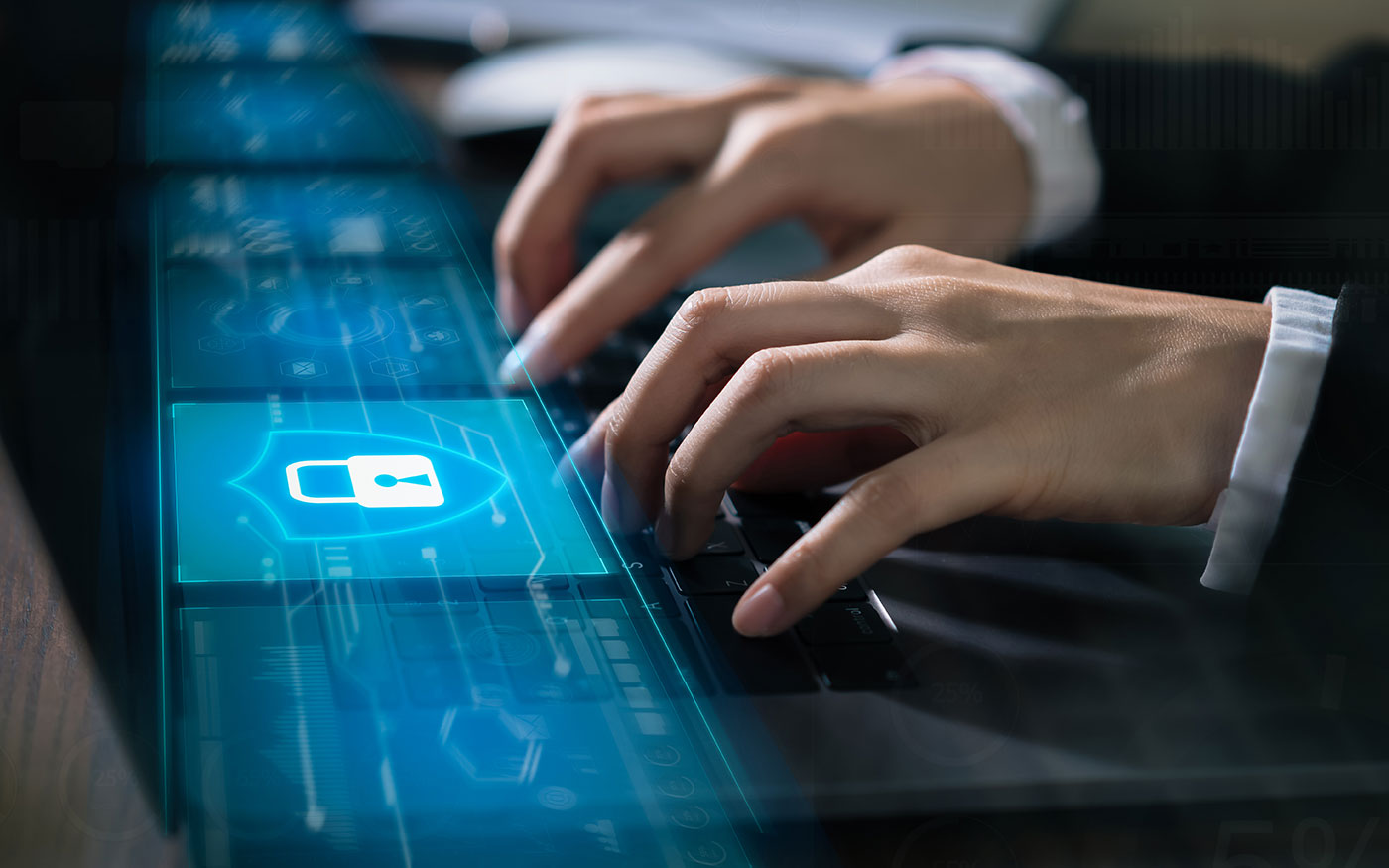 adathalaszat_mvm_freepik_sitthiphong_20210127