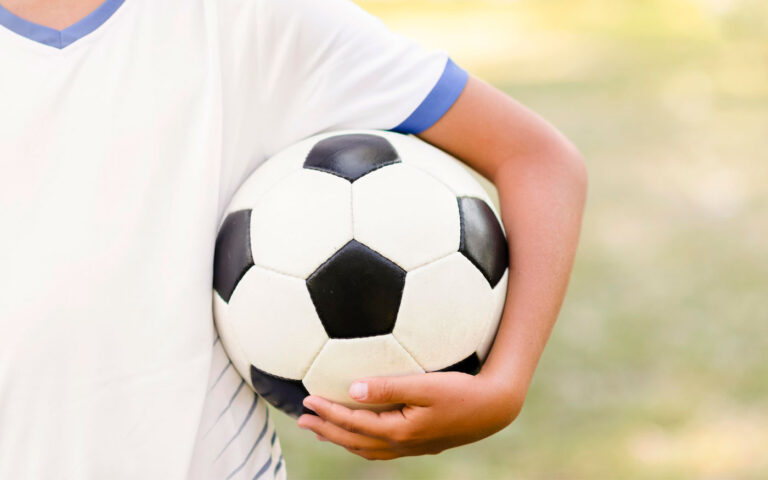 dmtk_utanpoltas_foci_freepik_20210222