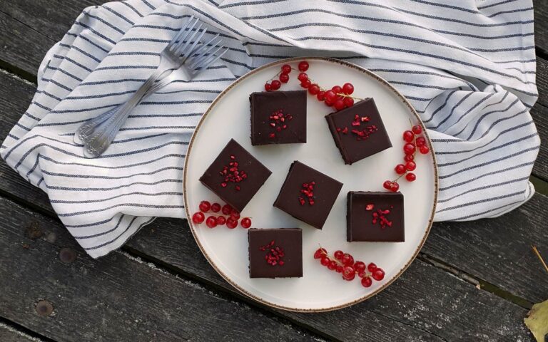 vasarnapi-suti_francia-csokitorta1_gal-timea_20210912