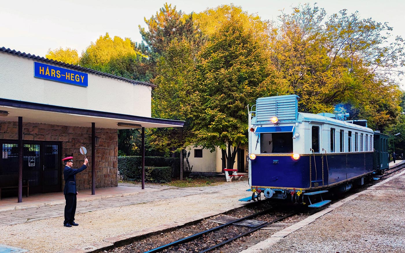 Nosztalgia-motorvonat_csaladi-nap_mav_20211022