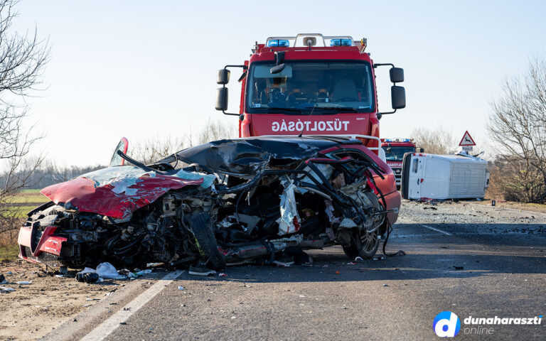 baleset-51-dh-taksony01_dho_20220114