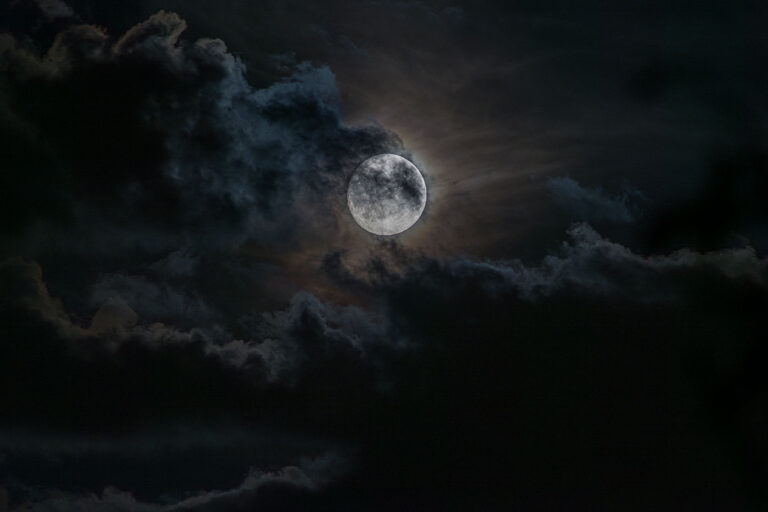 Hold_MTI_SzigetváryZsolt_240722