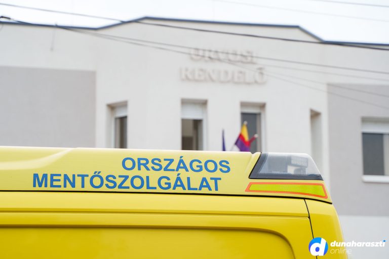 24 órás mentés pont átadó, fotó: dho