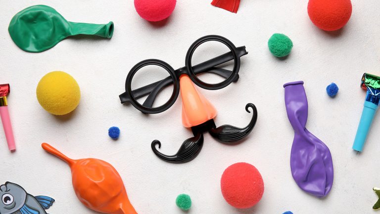 aprilisbolondja_freepik_AgustinusPrasetyo_260401