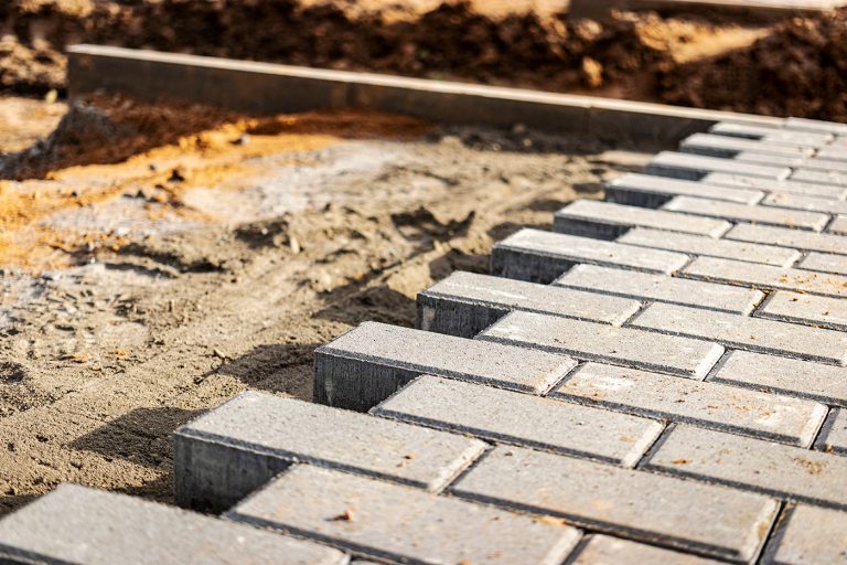 terkoburkolatlefektetes_freepik_another69_260407