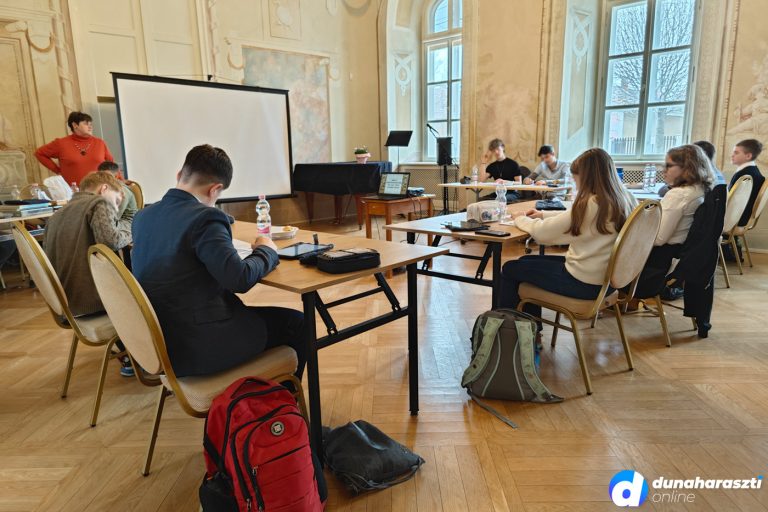 varosi-tortenelem-verseny_dho_20260325